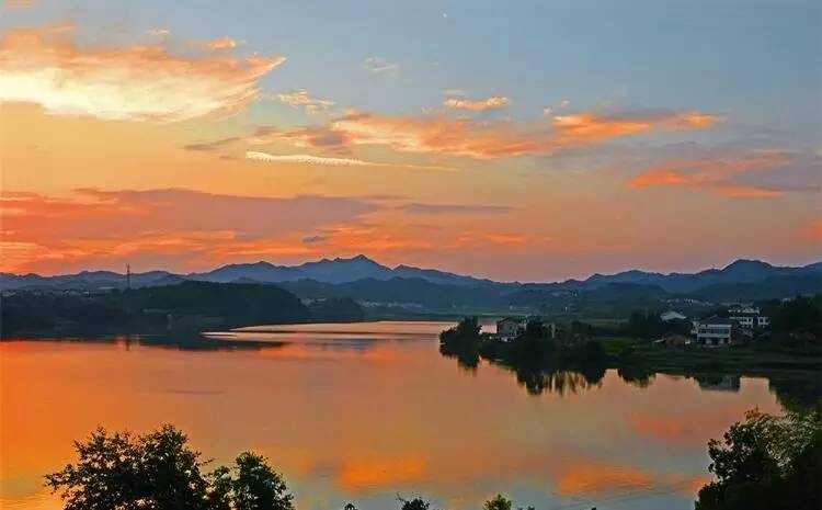 长沙的秋天去哪了,长沙秋天适合去的地方