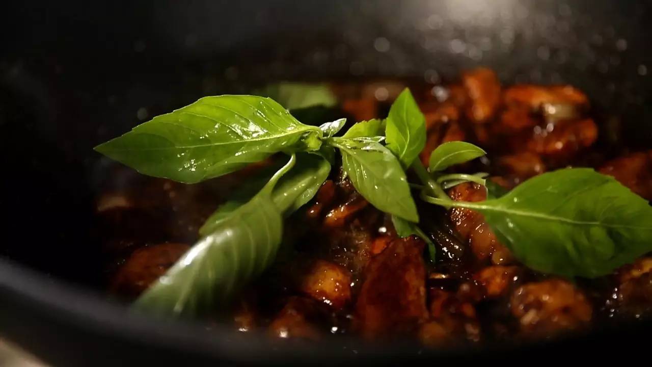 三杯鸡故事,三杯鸡的由来故事