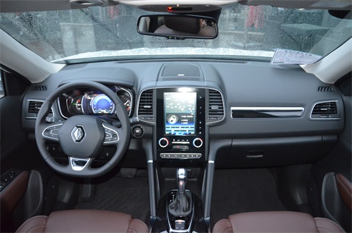 试驾2011雷诺科雷傲,东风雷诺科雷傲2018款试驾四驱