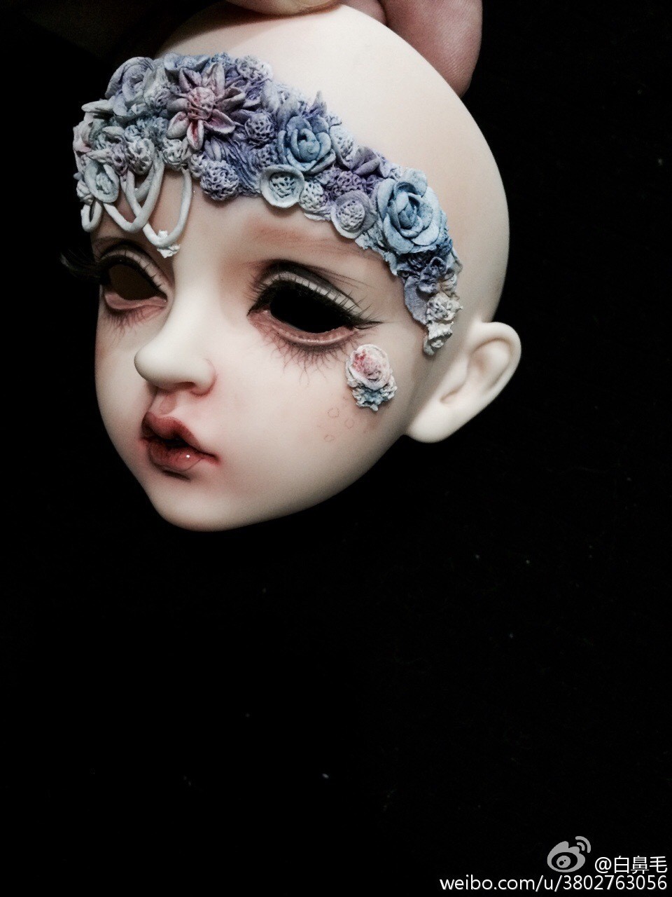 他们为何痴迷一尊动辄数千上万元的BJD娃娃？|封面报道