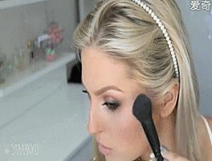 雀斑妆很流行可雀斑很恼人,就要化妆就要美