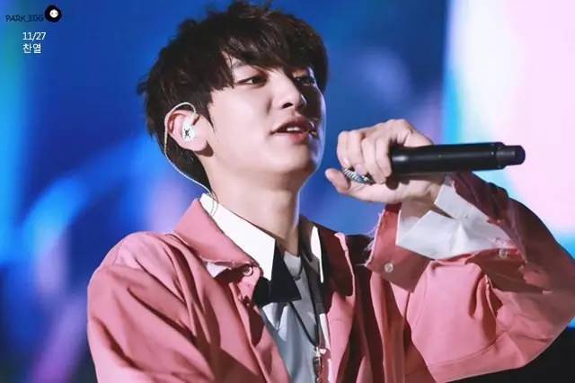 令人羡慕的爱豆应援,爱豆们的应援是真的吗