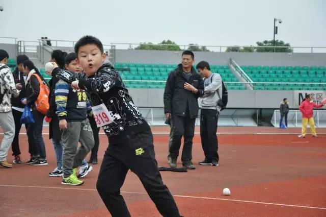 上演不一样的速度与豪情,上演了现实版的速度与豪情