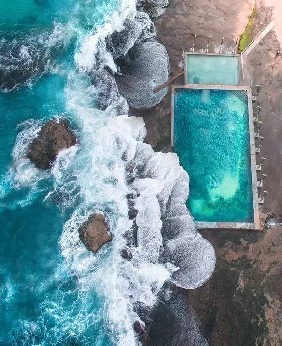 壹闻：地标里藏裸模彩绘艺术家创人体新玩法