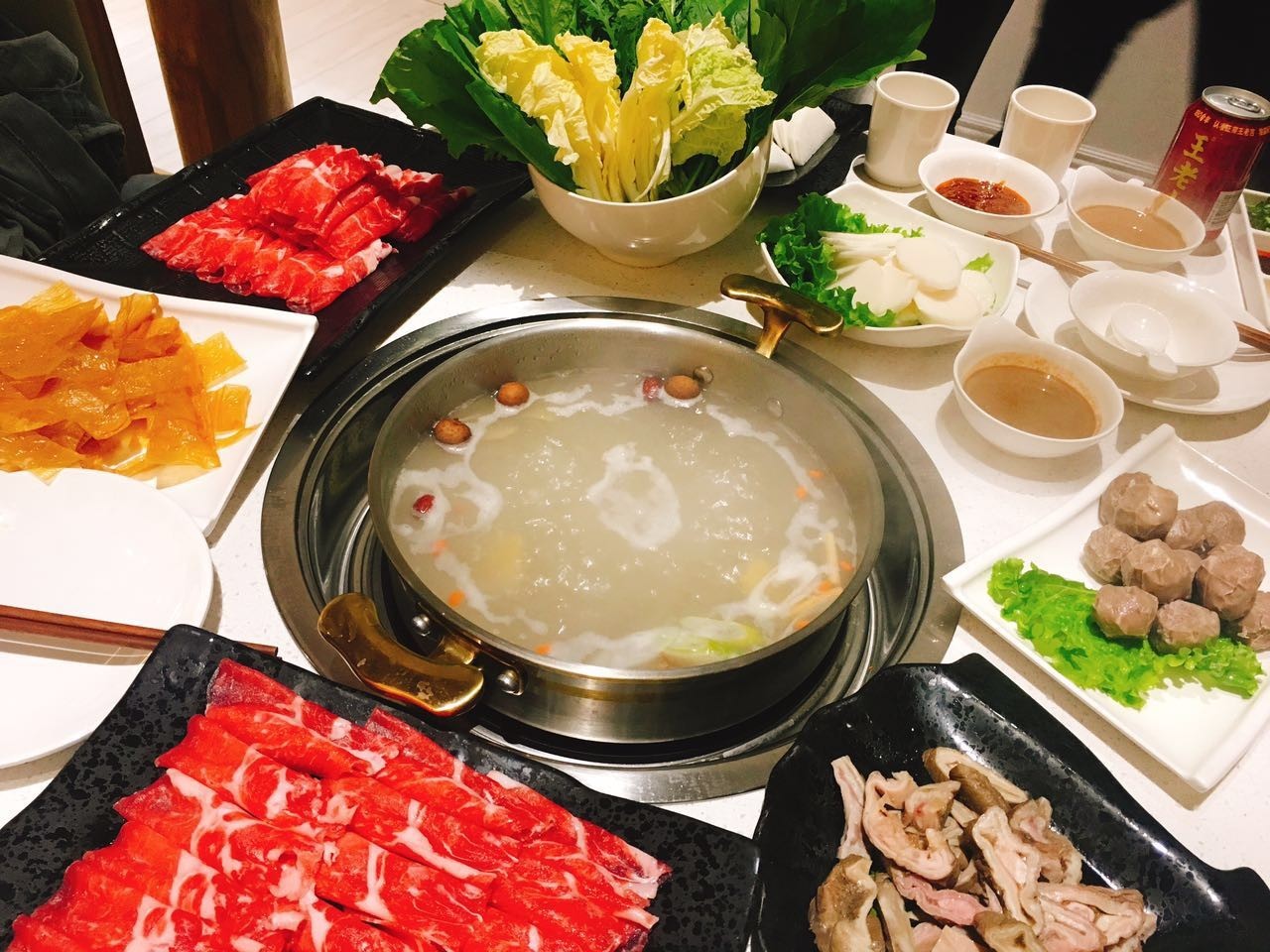 男朋友的怀抱也暖不过冬日里的这家驴肉火锅！