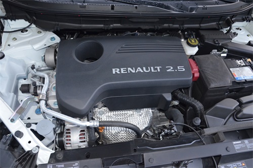 试驾2011雷诺科雷傲,东风雷诺科雷傲2018款试驾四驱