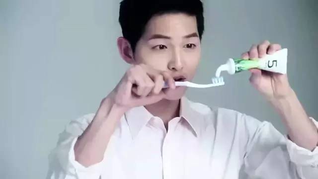 护牙其实很简单选对牙膏是关键,选对牙膏牙齿真能变白吗