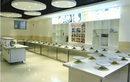 江西新东方烹饪学校创业培训,江西新东方烹饪学校西点