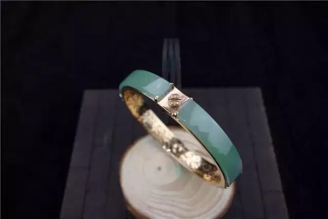 高级珠宝翡翠钻石,翡翠和钻石的形成