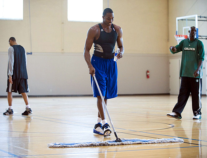 为什么nba球星打球要戴牙套,nba球星打球为什么戴牙套