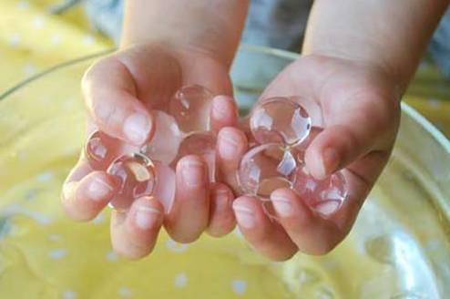 这几种东西千万不要给孩子用,这个东西对孩子不好有毒