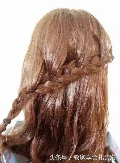 大蝴蝶结头饰发型小清新,蝴蝶结头饰搭配什么发型好看短发