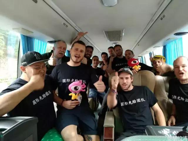 跨界达人RoyWang：现在的目标是让光绘在中国流行起来！