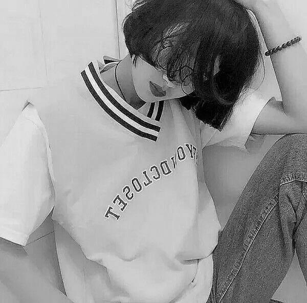 曲终人散何必苦苦纠缠,曲终人散最放心不下的终究是回忆