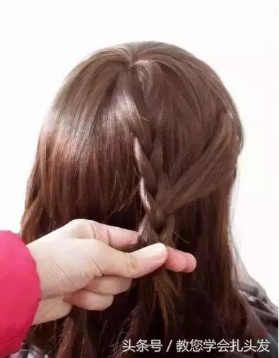 大蝴蝶结头饰发型小清新,蝴蝶结头饰搭配什么发型好看短发