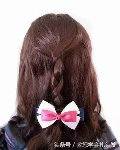 大蝴蝶结头饰发型小清新,蝴蝶结头饰搭配什么发型好看短发