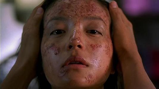 有哪些很丑的女明星却很有魅力,明明很丑但是却有人夸漂亮的明星