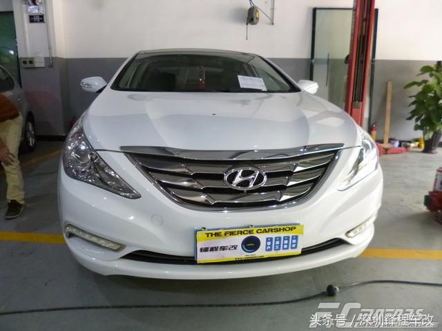 索纳塔八代灯光改装视频,九代北京现代索纳塔夜晚灯光效果