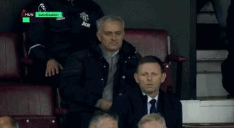 曼联三次离谱传中,曼联神奇换人3分钟破门