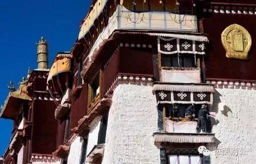 布达拉宫粉墙时间,布达拉宫一年一度的刷墙日