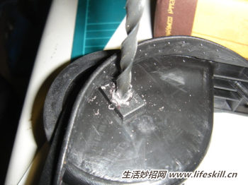 行李箱轮子哪种结实,行李箱怎么加轮子