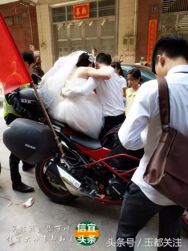 茂名信宜昨天举办了一场浪漫潮流的摩托机车婚礼