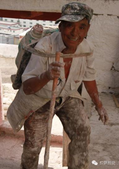 布达拉宫粉墙时间,布达拉宫一年一度的刷墙日