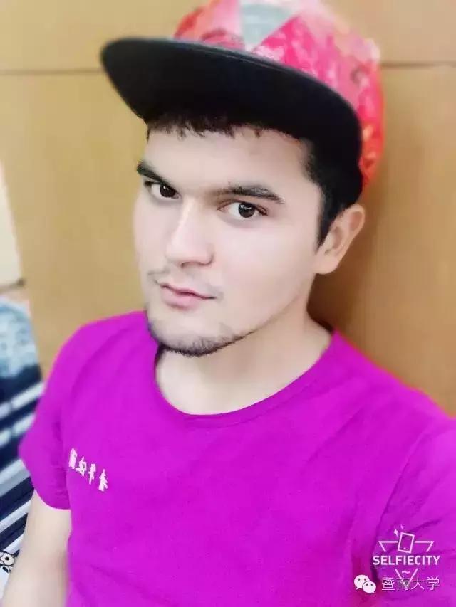 我有一百种方法给暨大庆生