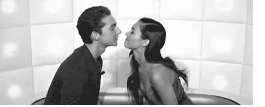 男生这三个行为最让女生着迷,女生的哪些行为最容易让男生沦陷