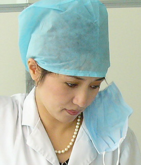 烤瓷牙里面的真牙一般几年会变黑,烤瓷牙与原来牙颜色有差异咋办