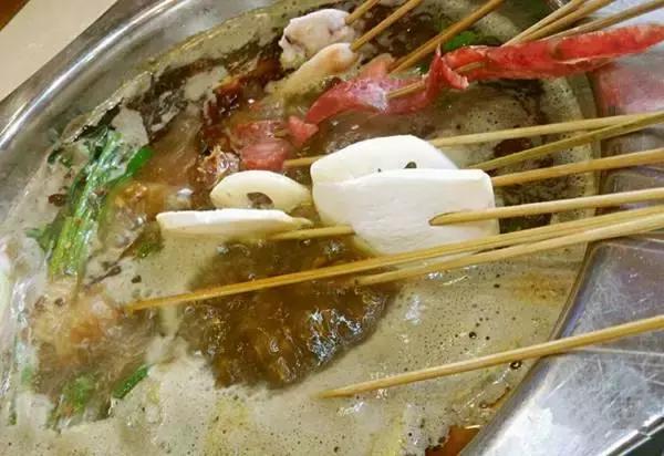 哈尔滨这十家苍蝇馆子,哈尔滨出名的俄罗斯湖滨餐厅