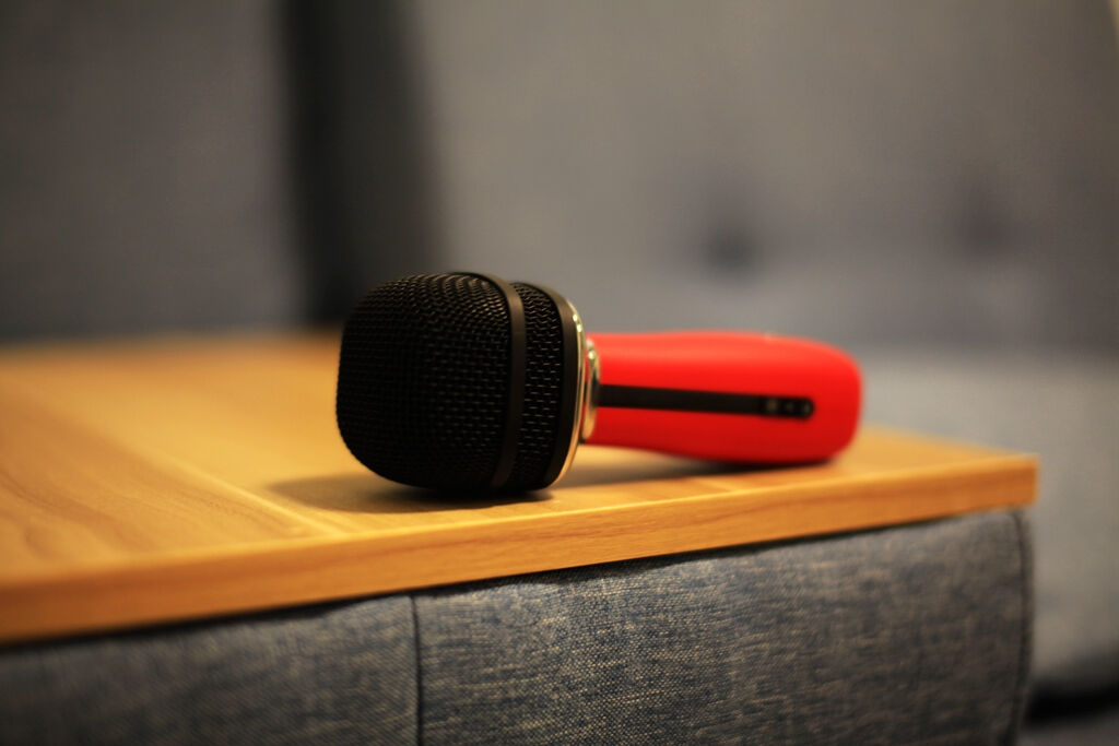 全民k歌是不是原来的唱吧,现在唱吧火还是全民k歌火