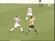 疯狂足球搞笑足球集锦,足球超级大失误视频集锦