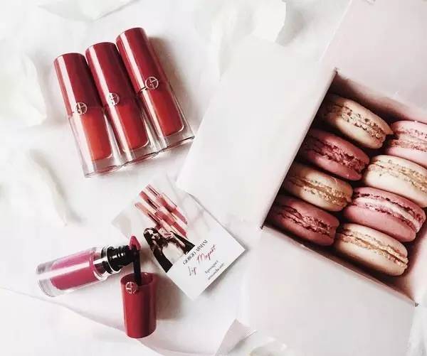 有人为一支口红在国外打架，于是口红界炸锅了