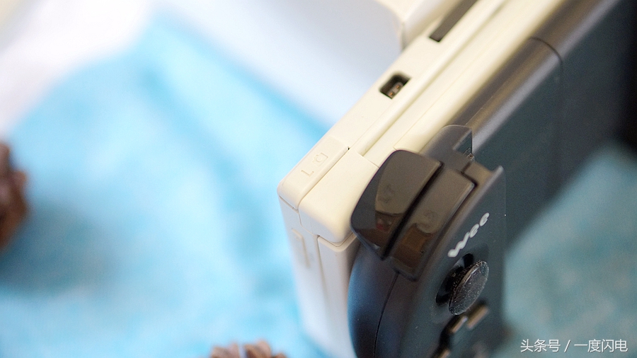 飞智wee2t手柄玩什么手游爽,飞智wee拉伸手柄开箱视频