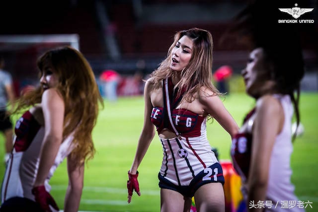 来看看泰超亚军曼谷联队的年终总结图表，比某些中超队专业多了！