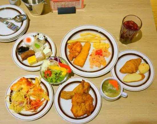 日本肯德基奶油鸡肉派,日本肯德基kfc吮指原味鸡