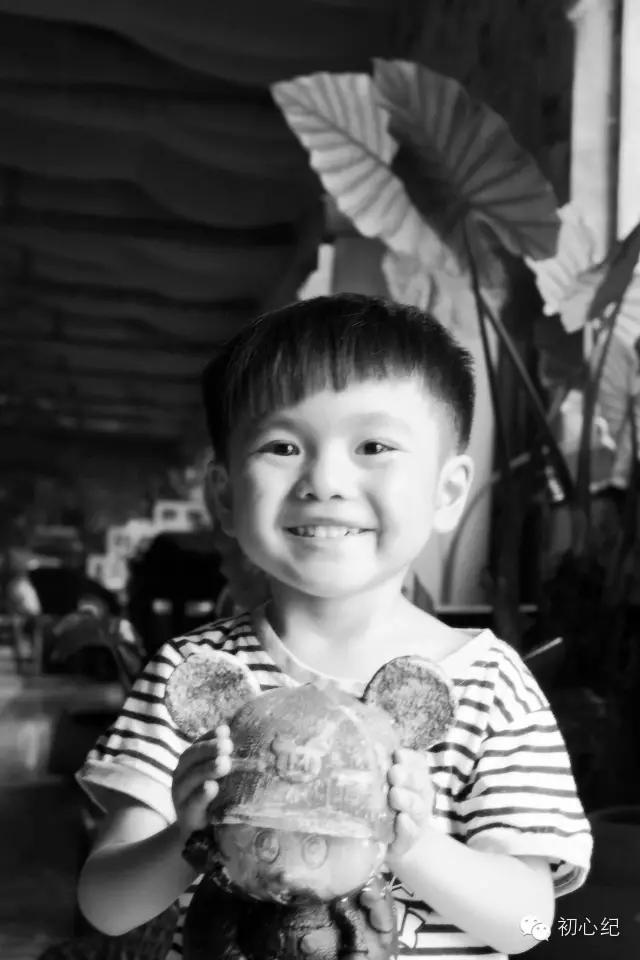 有一座慢待时光的农场，在四季牧歌里吟唱！