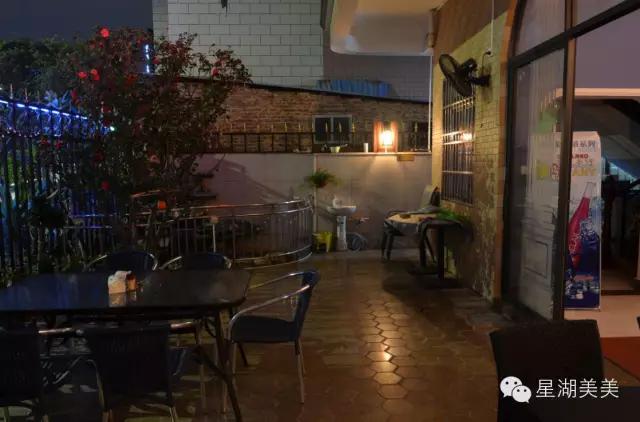 肇庆岩前村全景图,肇庆岩前村土豪村