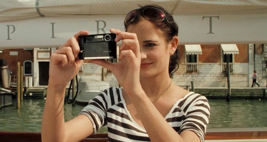 还记得06年的索尼吗，《007：皇家*场赌**》中那些数码科技