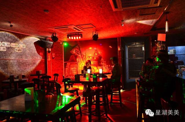 肇庆岩前村全景图,肇庆岩前村土豪村