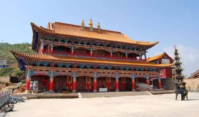 青海藏传佛教四大名寺路线,青海省藏传佛教北方四大寺院