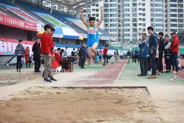 上演不一样的速度与豪情,上演了现实版的速度与豪情