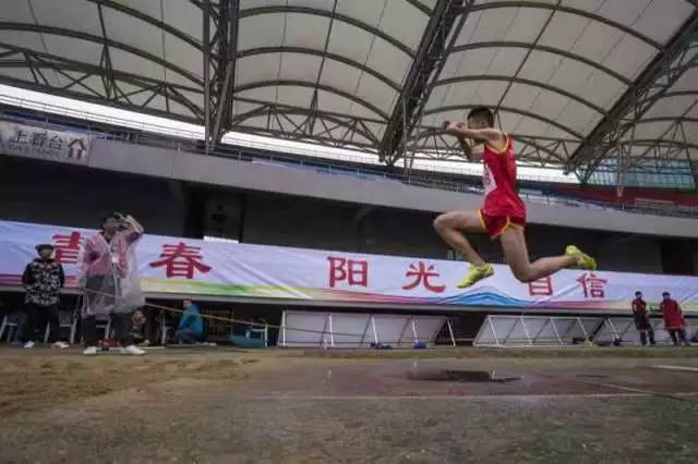 上演不一样的速度与豪情,上演了现实版的速度与豪情