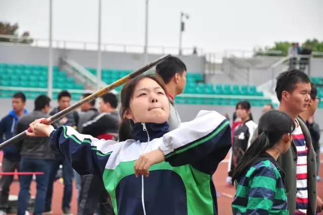 上演不一样的速度与豪情,上演了现实版的速度与豪情