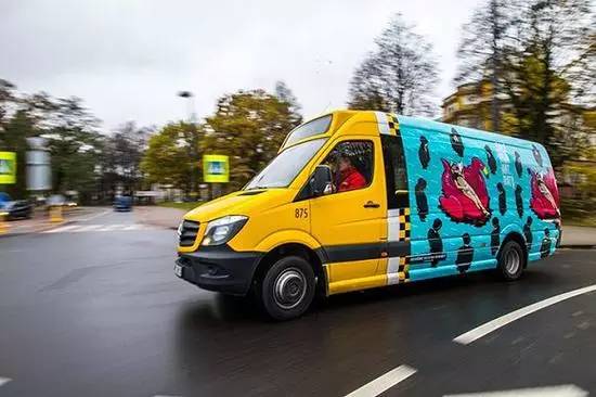 壹闻：地标里藏裸模彩绘艺术家创人体新玩法