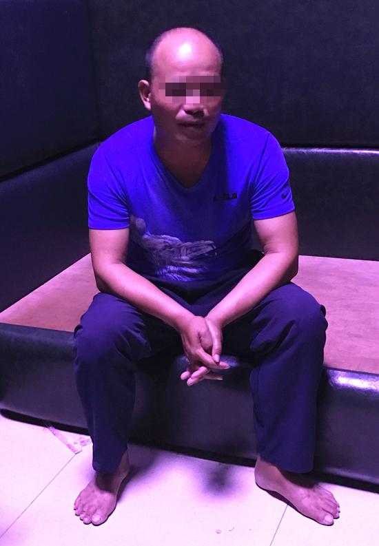 装修工做“兼职”海口一名男子西站倒卖车票被抓