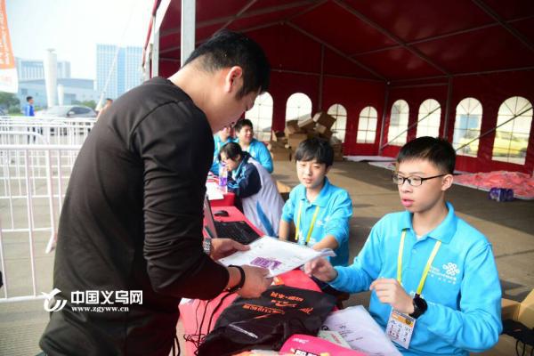 涔夐┈璺戞姣旇禌,涔夐┈璺戝洟