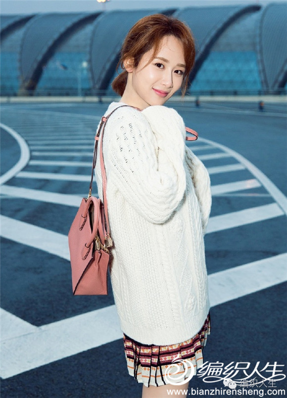 怎样用旧毛线织时尚毛衣 (毛衣柔软保暖)