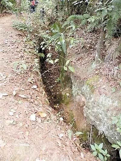 壹闻：地标里藏裸模彩绘艺术家创人体新玩法